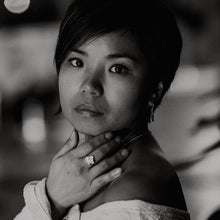 Load image into Gallery viewer, Honeycomb imprinted ring from Qualicum Falls, Vancouver Island - Swallow Jewellery