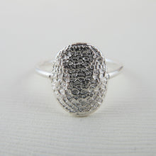 Load image into Gallery viewer, 1890's vintage French lace imprinted oval ring - Swallow Jewellery