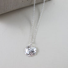Load image into Gallery viewer, Vintage iris button imprinted necklace - Swallow Jewellery