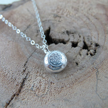 Load image into Gallery viewer, 1920's vintage button imprinted necklace - Swallow Jewellery