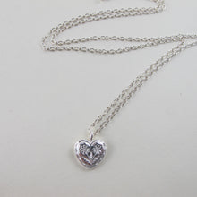 Load image into Gallery viewer, Vintage heart button imprinted necklace - Swallow Jewellery