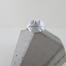Load image into Gallery viewer, Wild rose leaf imprinted ring from Victoria, BC - Swallow Jewellery