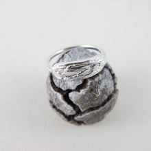 Load image into Gallery viewer, Douglas Fir tree bark imprinted ring from Victoria, BC - Swallow Jewellery