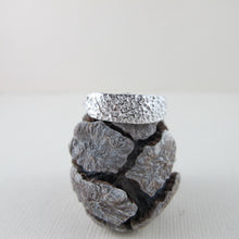 Load image into Gallery viewer, Coral imprinted ring from Tofino, Vancouver Island - Swallow Jewellery