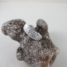 Load image into Gallery viewer, Coral imprinted ring from Tofino, Vancouver Island - Swallow Jewellery
