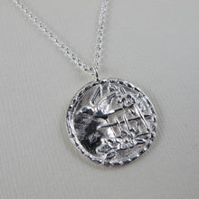 Load image into Gallery viewer, Sparrow bird vintage button imprinted long necklace - Swallow Jewellery