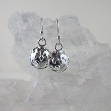 Load image into Gallery viewer, Vintage iris button imprinted dangle earrings - Swallow Jewellery