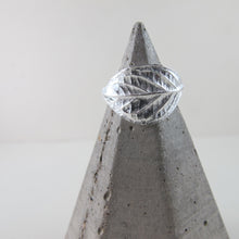 Load image into Gallery viewer, Hydrangea leaf imprinted ring from Victoria, BC - Swallow Jewellery