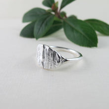 Load image into Gallery viewer, Arbutus bark imprinted ring from Galiano Island - Swallow Jewellery
