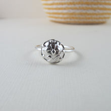 Load image into Gallery viewer, Vintage iris button imprinted ring - Swallow Jewellery