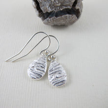 Load image into Gallery viewer, Arbutus bark imprinted dangle earrings from Galiano Island, BC - Swallow Jewellery
