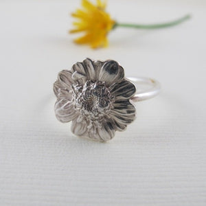 Daisy flower imprinted ring from Victoria, BC - Swallow Jewellery