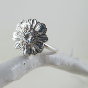 Daisy flower imprinted ring from Victoria, BC - Swallow Jewellery